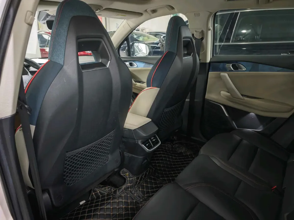 2020 LYNK&CO 06 1.5T 177HP L3 7DCT,autocango,china used car exporter,china ev exporter,chinese used car exporter,chinese used ev exporter