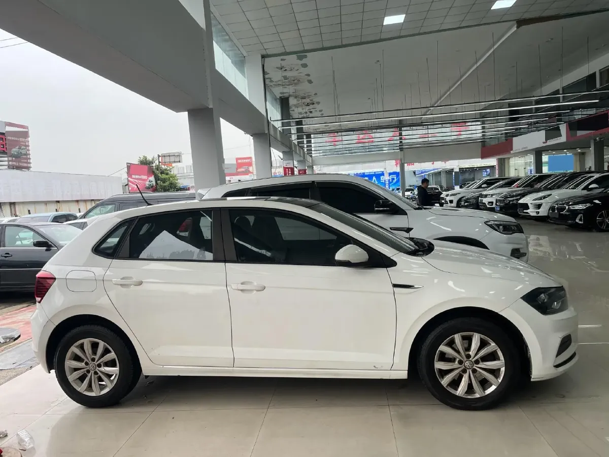 2019 Volkswagen Polo 1.5L 113HP L4 6AT,autocango,china used car exporter,china ev exporter,chinese used car exporter,chinese used ev exporter