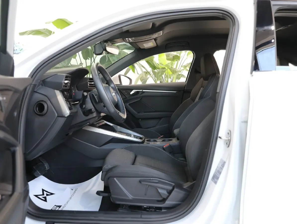 2022 Audi A3 1.4T 150HP L4 7DCT,autocango,china used car exporter,china ev exporter,chinese used car exporter,chinese used ev exporter