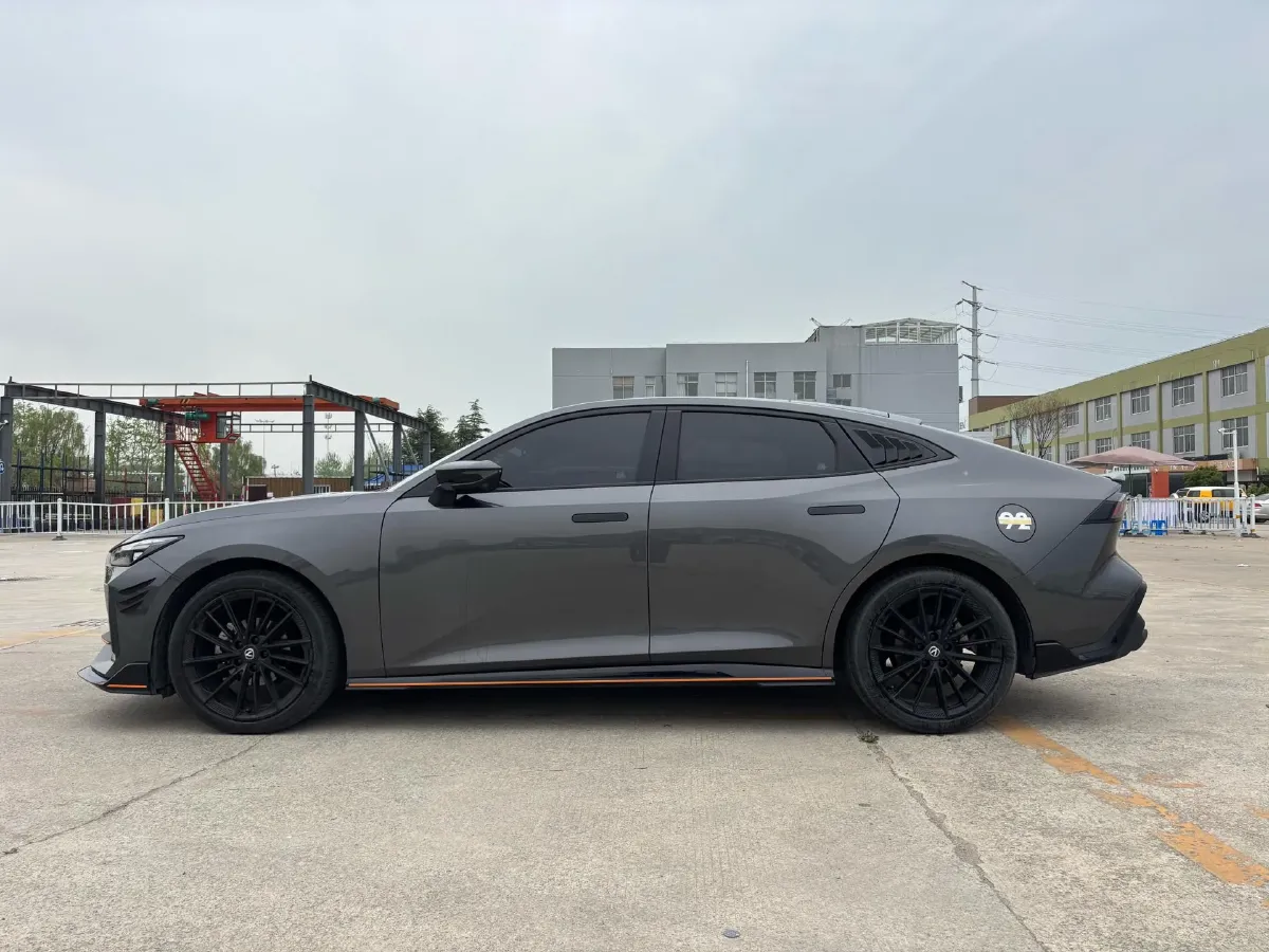 2023 ChangAn UNI-V 1.5T 188HP L4 7DCT,autocango,china used car exporter,china ev exporter,chinese used car exporter,chinese used ev exporter