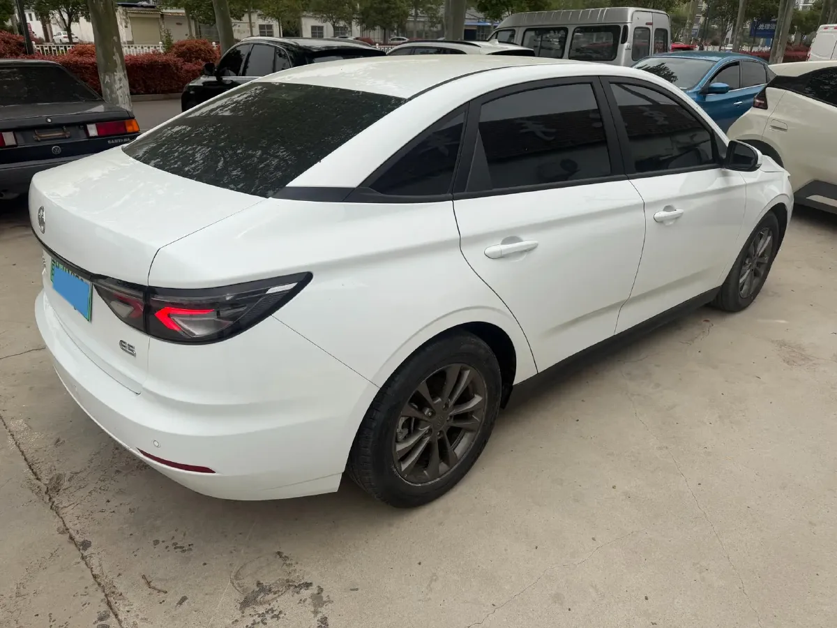 2022 Weltmeister EX5 BEV 52.704KWH,autocango,china used car exporter,china ev exporter,chinese used car exporter,chinese used ev exporter