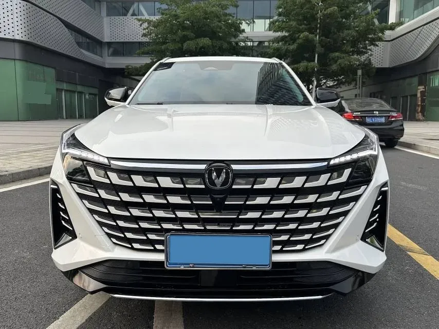 2025 ChangAn UNI-Z 1.5T 188HP L4 7DCT,autocango,china used car exporter,china ev exporter,chinese used car exporter,chinese used ev exporter