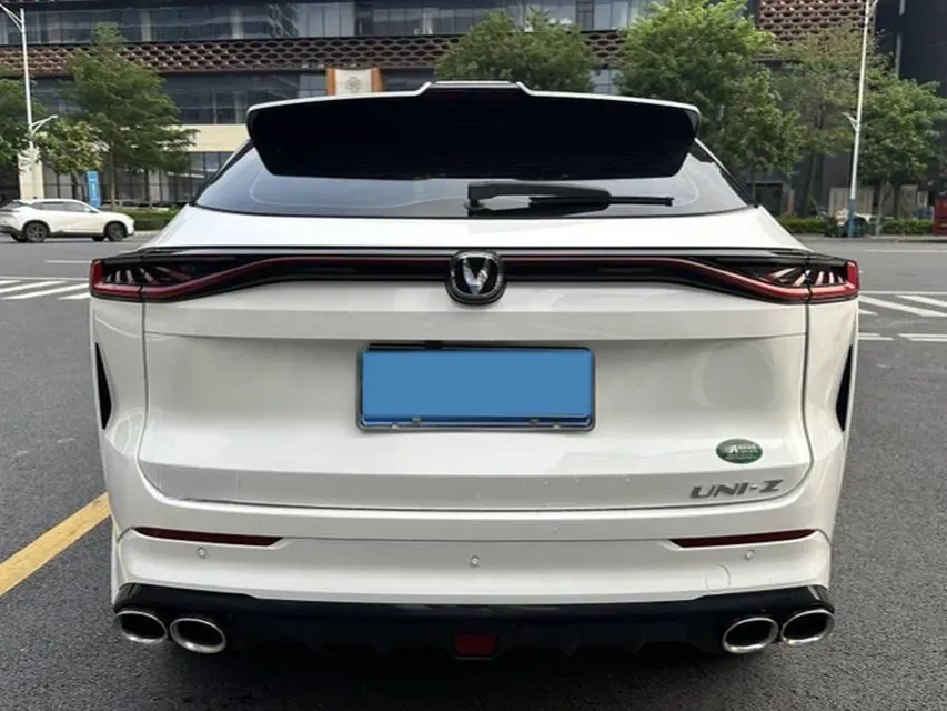 2025 ChangAn UNI-Z 1.5T 188HP L4 7DCT,autocango,china used car exporter,china ev exporter,chinese used car exporter,chinese used ev exporter