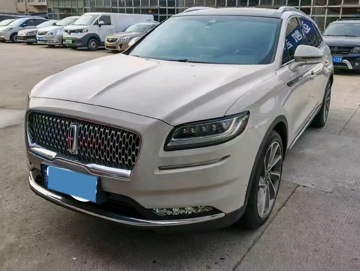 2021 Lincoln Nautilus 2.7T 322HP V6 8AT,autocango,china used car exporter,china ev exporter,chinese used car exporter,chinese used ev exporter