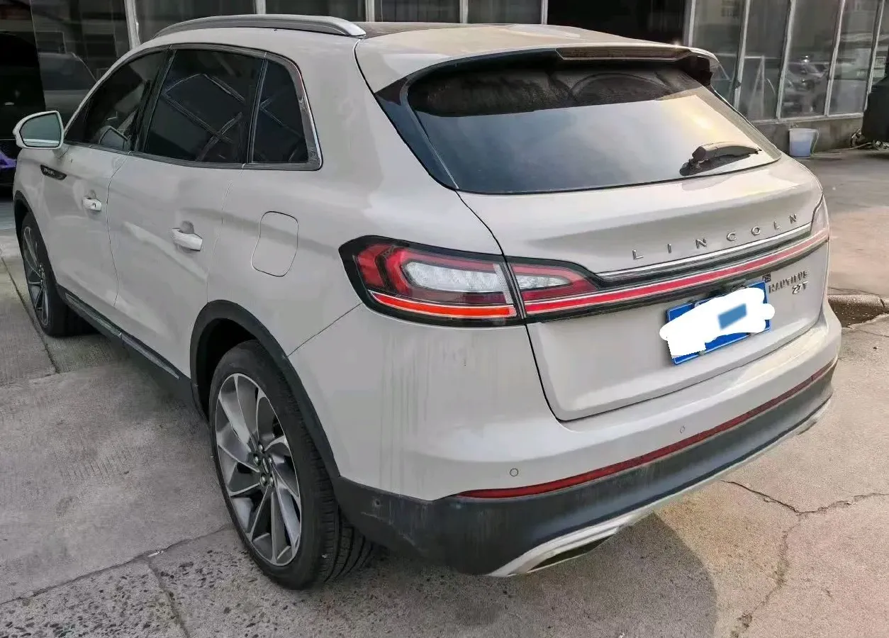 2021 Lincoln Nautilus 2.7T 322HP V6 8AT,autocango,china used car exporter,china ev exporter,chinese used car exporter,chinese used ev exporter