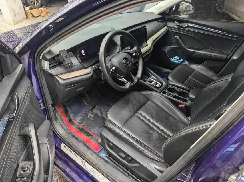 2021 Skoda Octavia 1.4T 150HP L4 7DCT,autocango,china used car exporter,china ev exporter,chinese used car exporter,chinese used ev exporter