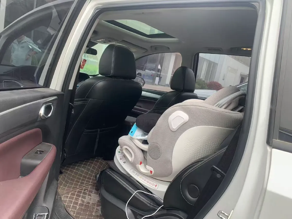 2021 GAC Trumpchi M6 1.5T 169HP L4 6AT,autocango,china used car exporter,china ev exporter,chinese used car exporter,chinese used ev exporter