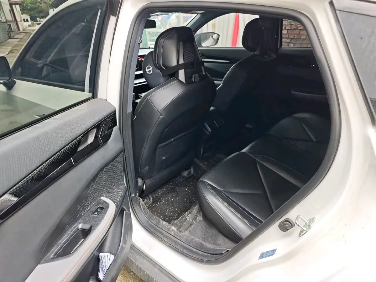 2022 ChangAn UNI-V 1.5T 188HP L4 7DCT,autocango,china used car exporter,china ev exporter,chinese used car exporter,chinese used ev exporter