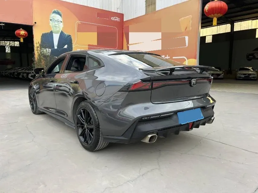2022 ChangAn UNI-V 1.5T 188HP L4 7DCT,autocango,china used car exporter,china ev exporter,chinese used car exporter,chinese used ev exporter