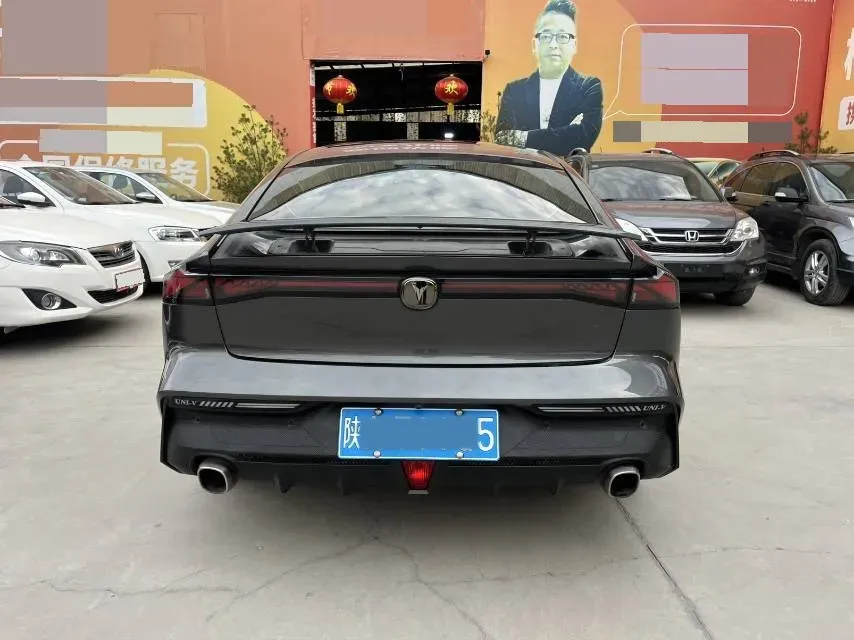 2022 ChangAn UNI-V 1.5T 188HP L4 7DCT,autocango,china used car exporter,china ev exporter,chinese used car exporter,chinese used ev exporter