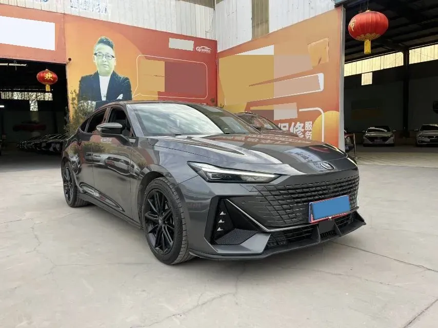 2022 ChangAn UNI-V 1.5T 188HP L4 7DCT,autocango,china used car exporter,china ev exporter,chinese used car exporter,chinese used ev exporter