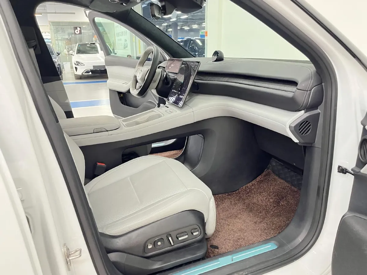 2023 NIO ES6 BEV 75KWH,autocango,china used car exporter,china ev exporter,chinese used car exporter,chinese used ev exporter