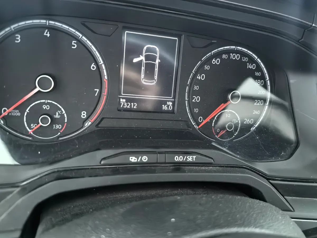 2019 Volkswagen Polo 1.5L 113HP L4 6AT,autocango,china used car exporter,china ev exporter,chinese used car exporter,chinese used ev exporter