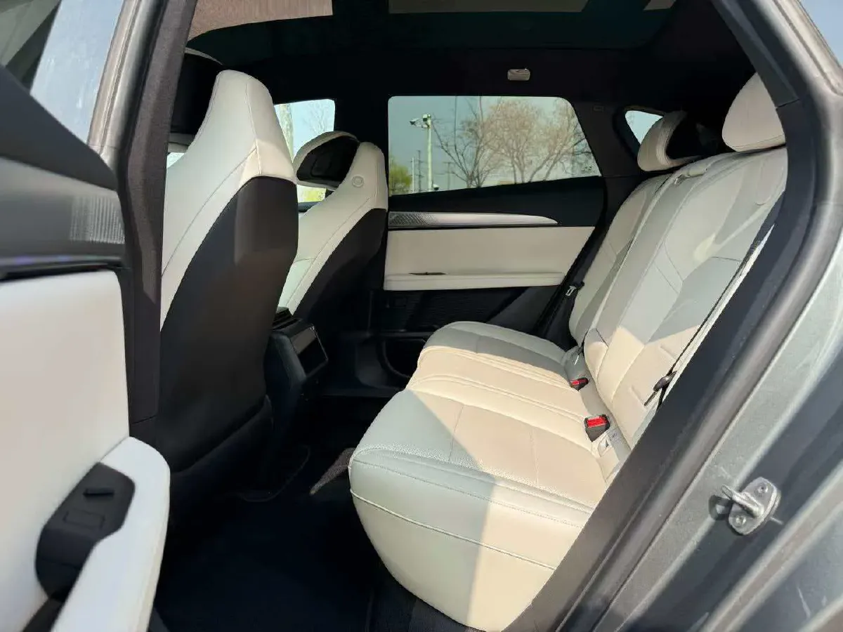 2023 Honda CR-V 2.0L 150HP L4 E-CVT PHEV 17.7KWH,autocango,china used car exporter,china ev exporter,chinese used car exporter,chinese used ev exporter