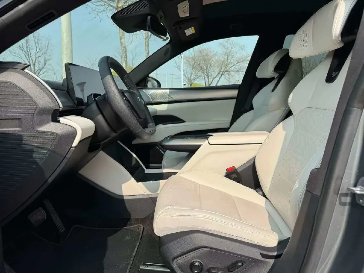 2023 Honda CR-V 2.0L 150HP L4 E-CVT PHEV 17.7KWH,autocango,china used car exporter,china ev exporter,chinese used car exporter,chinese used ev exporter