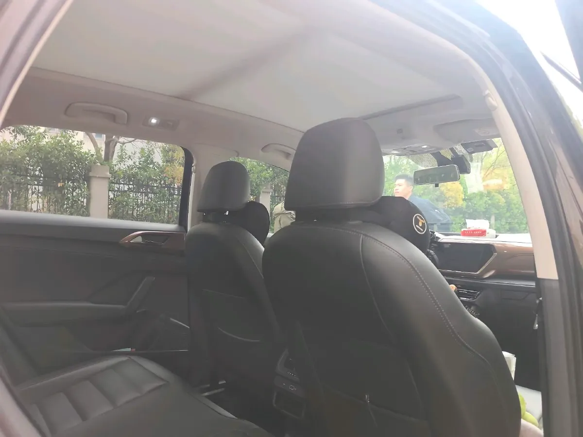 2021 Volkswagen Tharu 1.4T 150HP L4 7DCT,autocango,china used car exporter,china ev exporter,chinese used car exporter,chinese used ev exporter