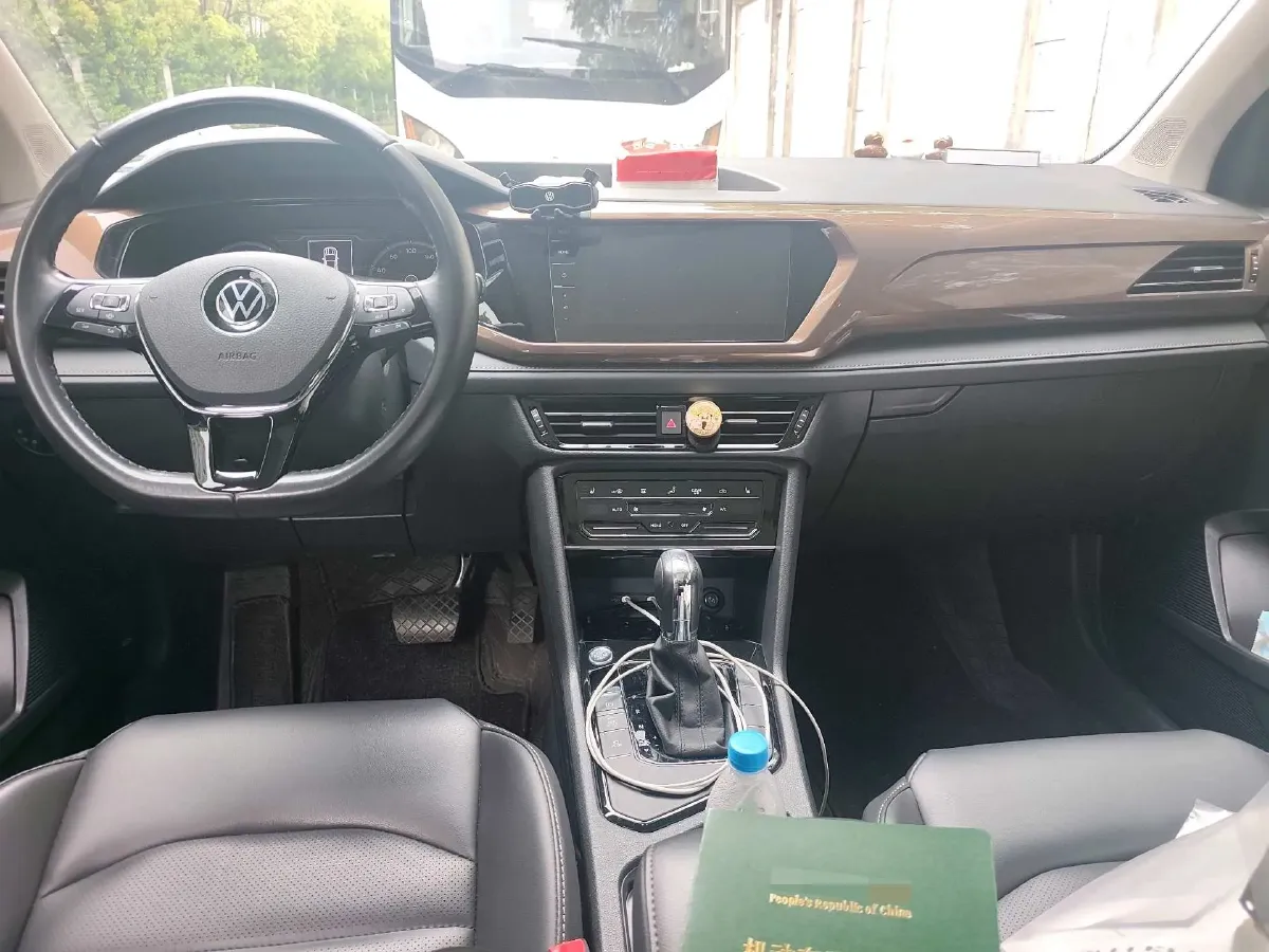 2021 Volkswagen Tharu 1.4T 150HP L4 7DCT,autocango,china used car exporter,china ev exporter,chinese used car exporter,chinese used ev exporter