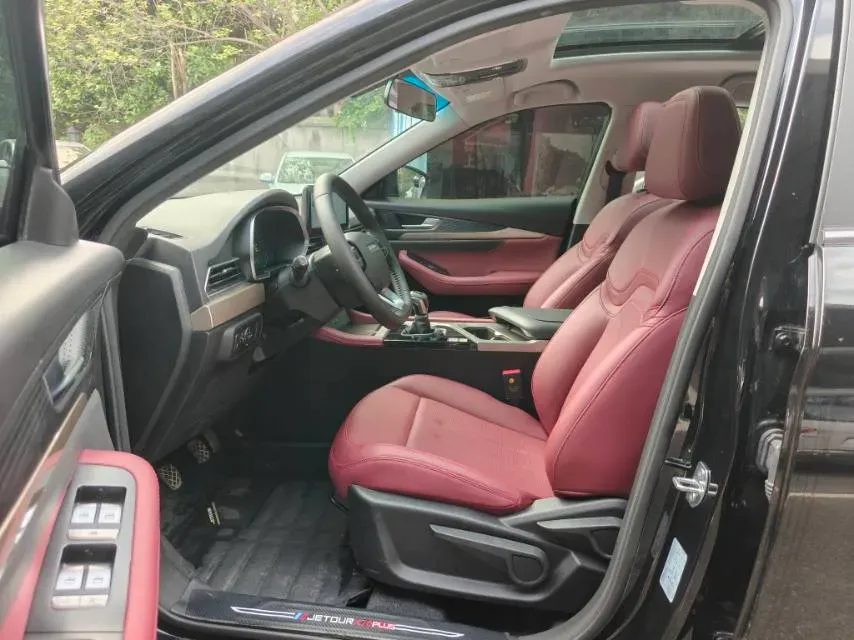 2025 Jetour X70 1.5T 156HP L4 6MT,autocango,china used car exporter,china ev exporter,chinese used car exporter,chinese used ev exporter