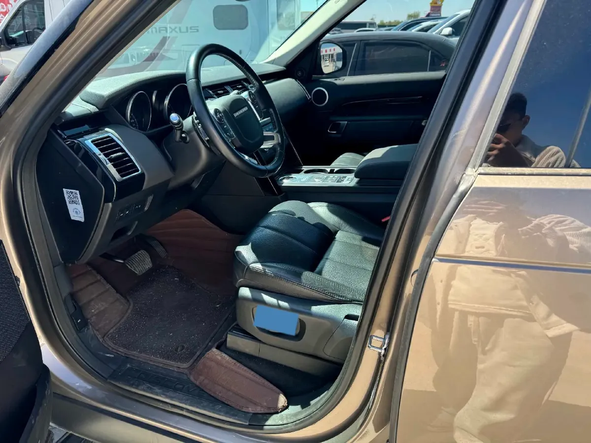 2017 Land Rover Discovery 3.0T 340HP V6 8AT,autocango,china used car exporter,china ev exporter,chinese used car exporter,chinese used ev exporter