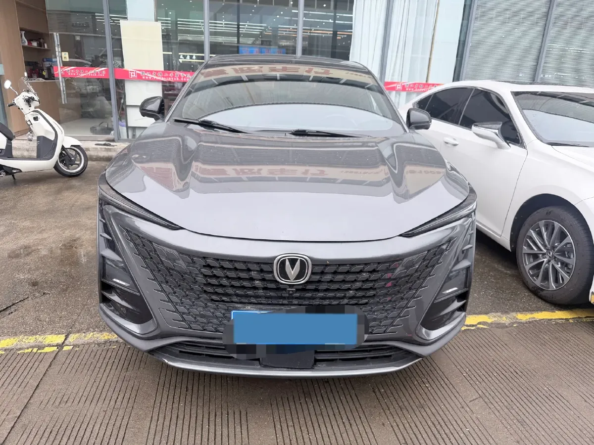 2022 ChangAn UNI-T 1.5T 188HP L4 7DCT,autocango,china used car exporter,china ev exporter,chinese used car exporter,chinese used ev exporter