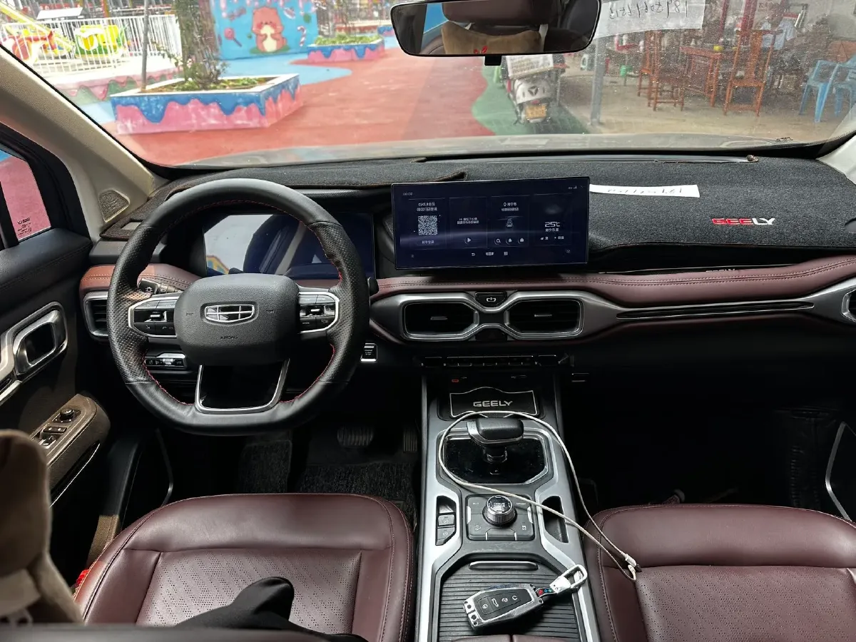 2022 Geely Okavango 1.8T 184HP L4 7DCT,autocango,china used car exporter,china ev exporter,chinese used car exporter,chinese used ev exporter