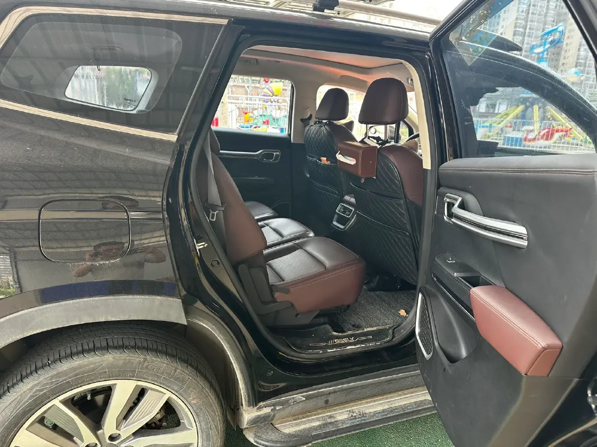 2022 Geely Okavango 1.8T 184HP L4 7DCT,autocango,china used car exporter,china ev exporter,chinese used car exporter,chinese used ev exporter