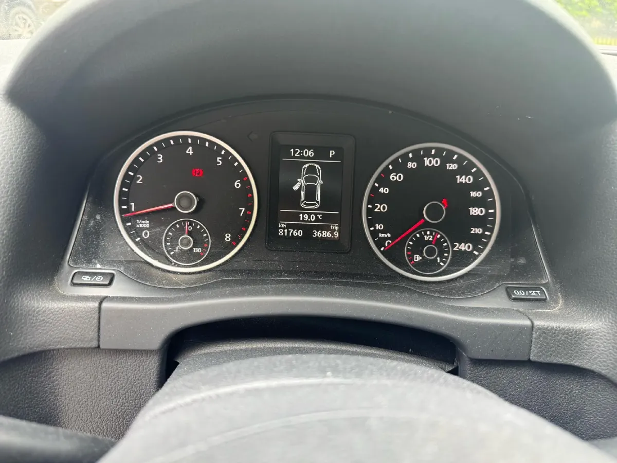 2016 Volkswagen Touran 1.4T 150HP L4 7DCT,autocango,china used car exporter,china ev exporter,chinese used car exporter,chinese used ev exporter