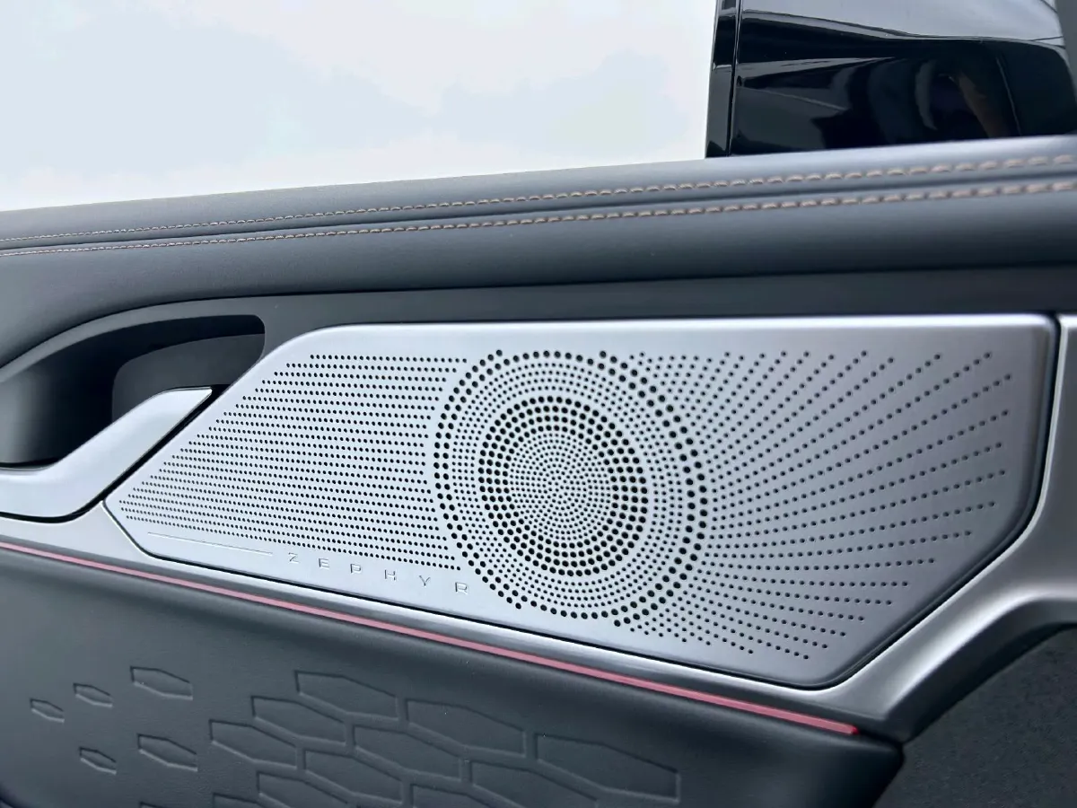 2022 Lincoln Z 2.0T 246HP L4 8AT,autocango,china used car exporter,china ev exporter,chinese used car exporter,chinese used ev exporter