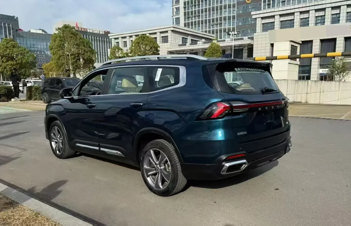 2024 Geely Okavango L 2.0T 218HP L4 7DCT,autocango,china used car exporter,china ev exporter,chinese used car exporter,chinese used ev exporter