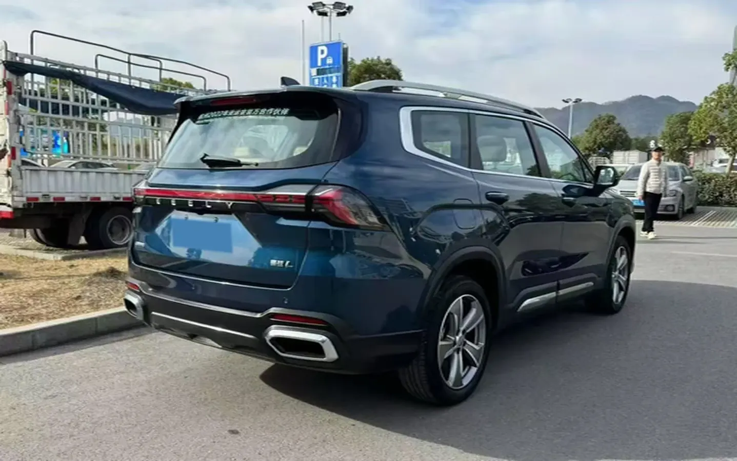 2024 Geely Okavango L 2.0T 218HP L4 7DCT,autocango,china used car exporter,china ev exporter,chinese used car exporter,chinese used ev exporter