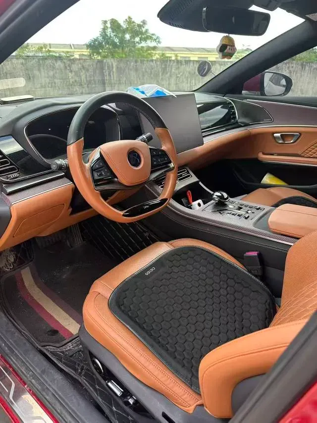 2022 Volkswagen Tiguan L 2.0T 186HP L4 7DCT,autocango,china used car exporter,china ev exporter,chinese used car exporter,chinese used ev exporter