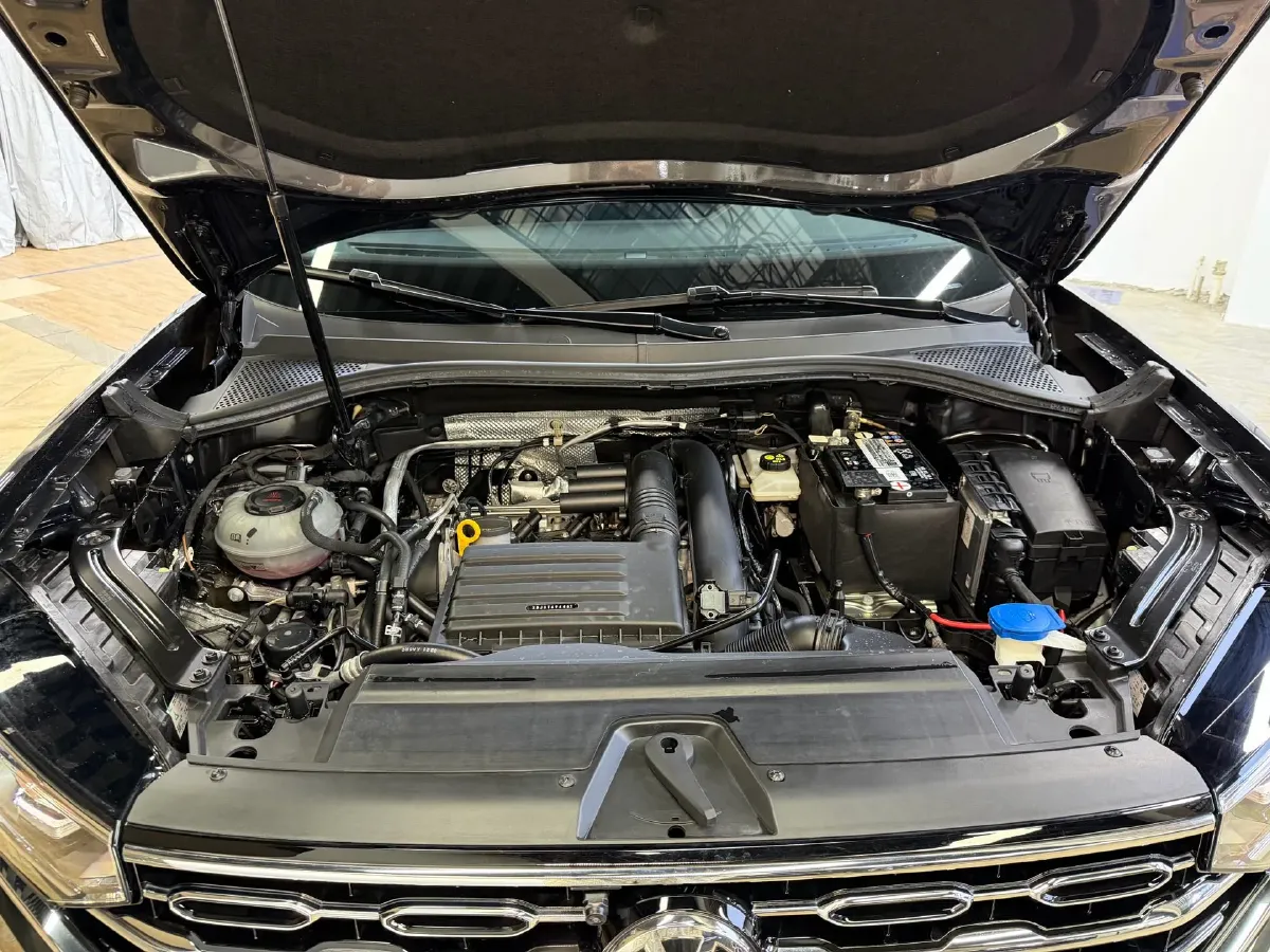 2021 Volkswagen Tayron 1.4T 150HP L4 7DCT,autocango,china used car exporter,china ev exporter,chinese used car exporter,chinese used ev exporter