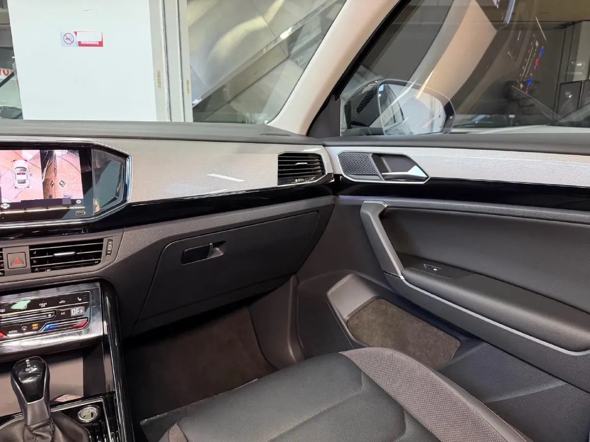 2021 Volkswagen Tayron 1.4T 150HP L4 7DCT,autocango,china used car exporter,china ev exporter,chinese used car exporter,chinese used ev exporter