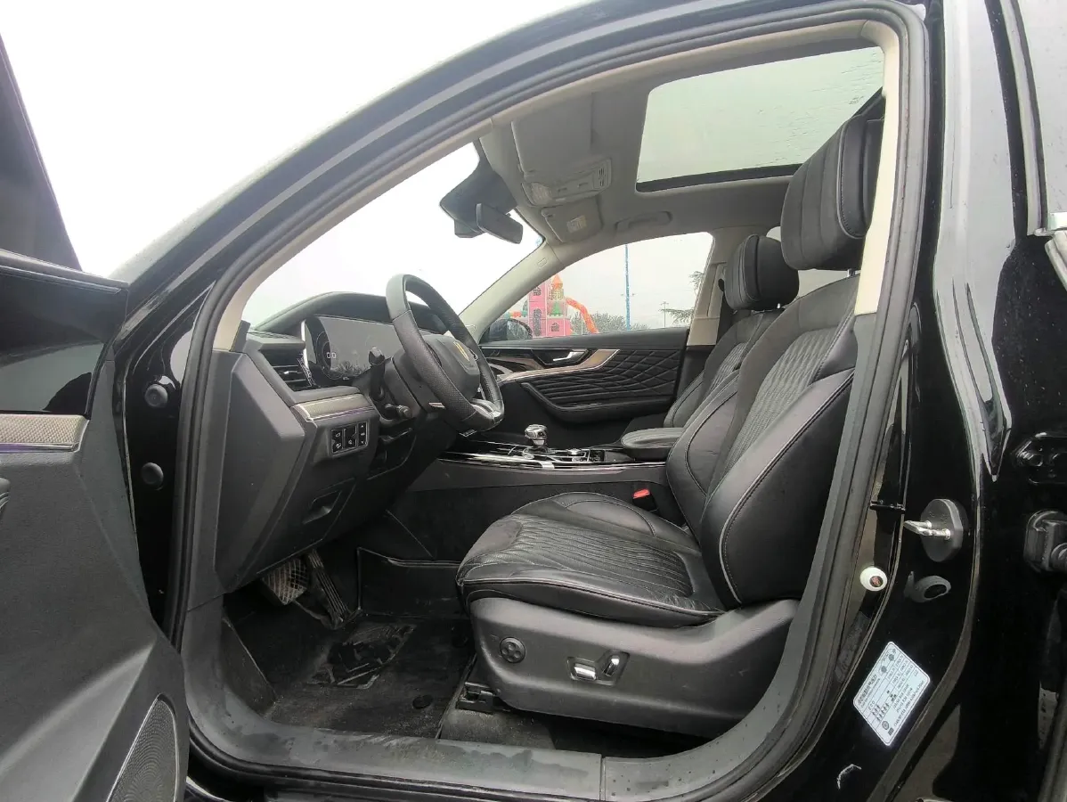 2022 HongQi HS5 2.0T 224HP L4 6AT,autocango,china used car exporter,china ev exporter,chinese used car exporter,chinese used ev exporter