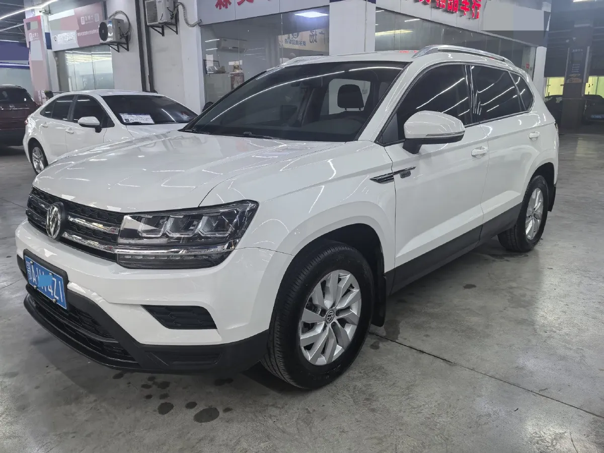 2019 Jeep Compass 1.4T 165HP L4 7DCT,autocango,china used car exporter,china ev exporter,chinese used car exporter,chinese used ev exporter