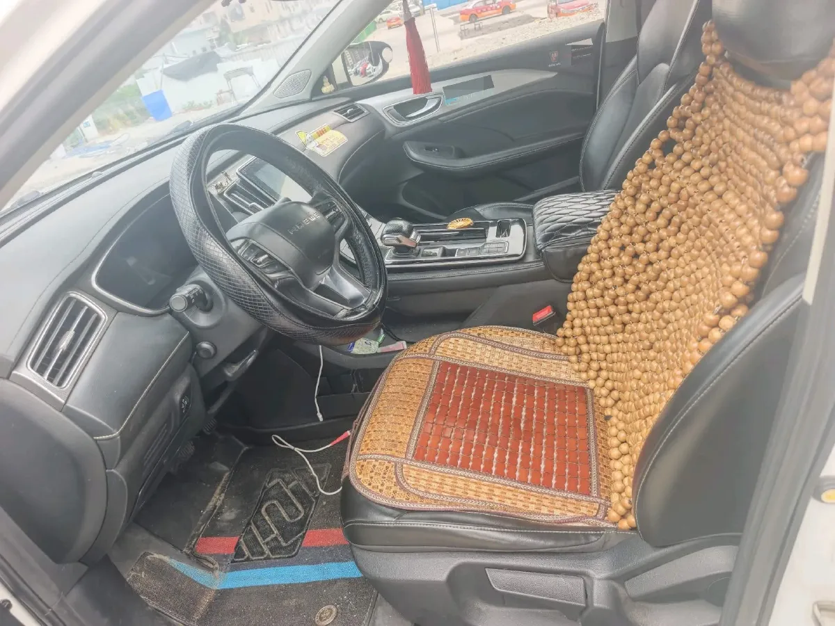 2022 JMC YuHu 7 2.0T 141HP L4 8AT,autocango,china used car exporter,china ev exporter,chinese used car exporter,chinese used ev exporter