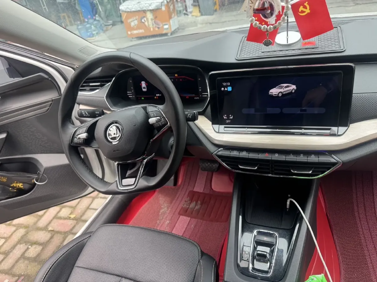 2022 Skoda Octavia 1.4T 150HP L4 7DCT,autocango,china used car exporter,china ev exporter,chinese used car exporter,chinese used ev exporter