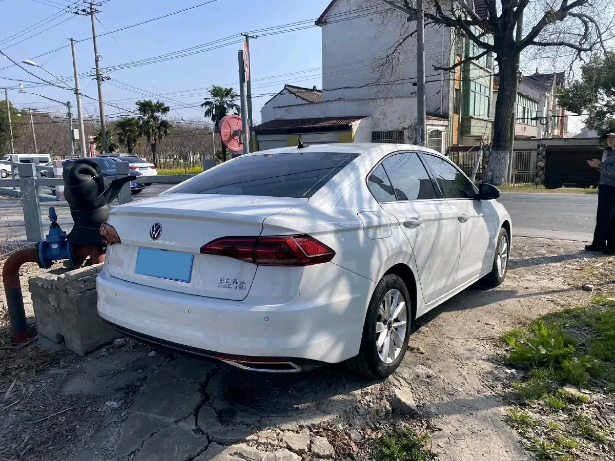 2021 Volkswagen Bora 1.2T 116HP L4 7DCT,autocango,china used car exporter,china ev exporter,chinese used car exporter,chinese used ev exporter
