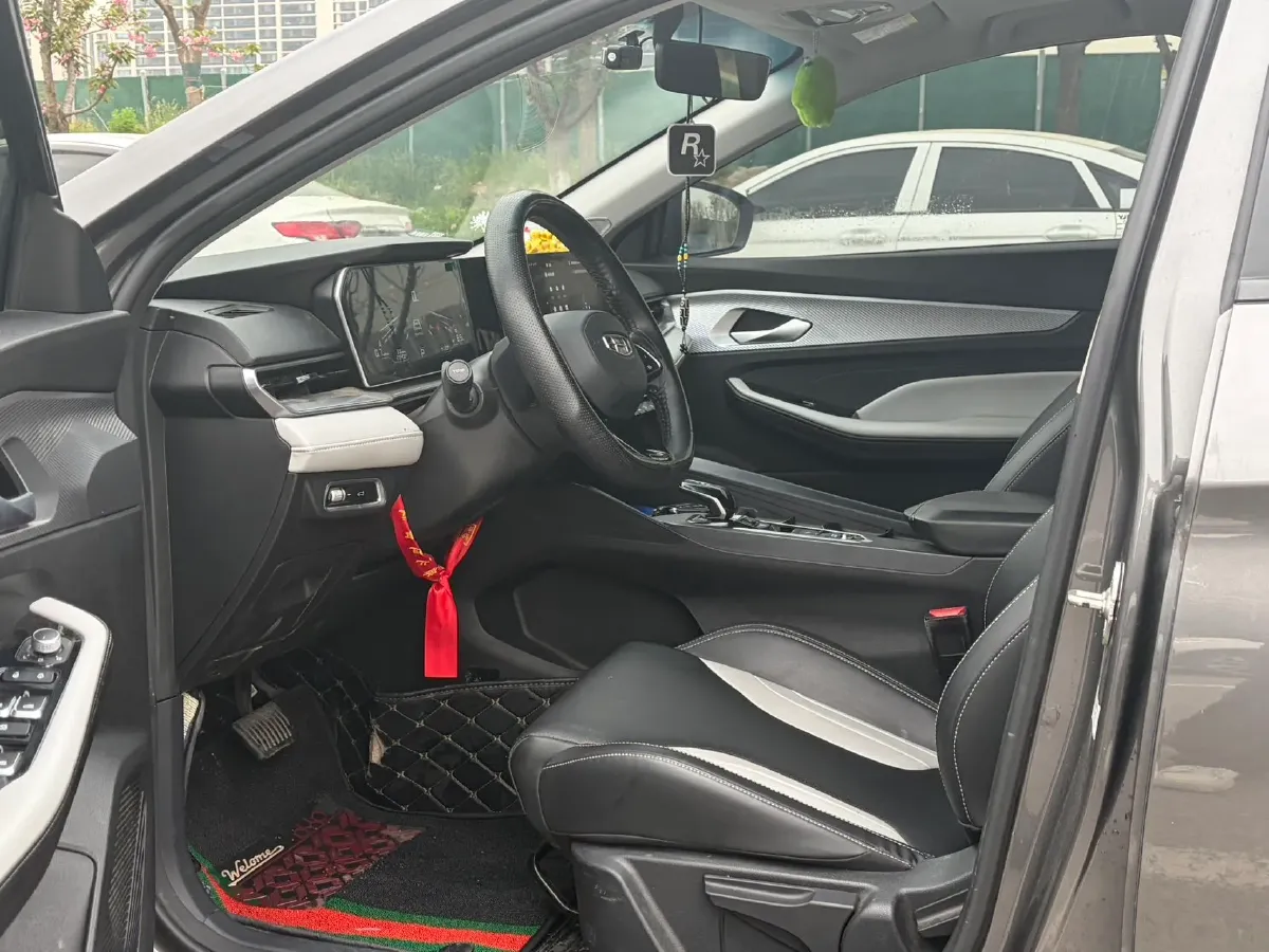 2024 Geely Binray 1.5T 181HP L4 7DCT,autocango,china used car exporter,china ev exporter,chinese used car exporter,chinese used ev exporter