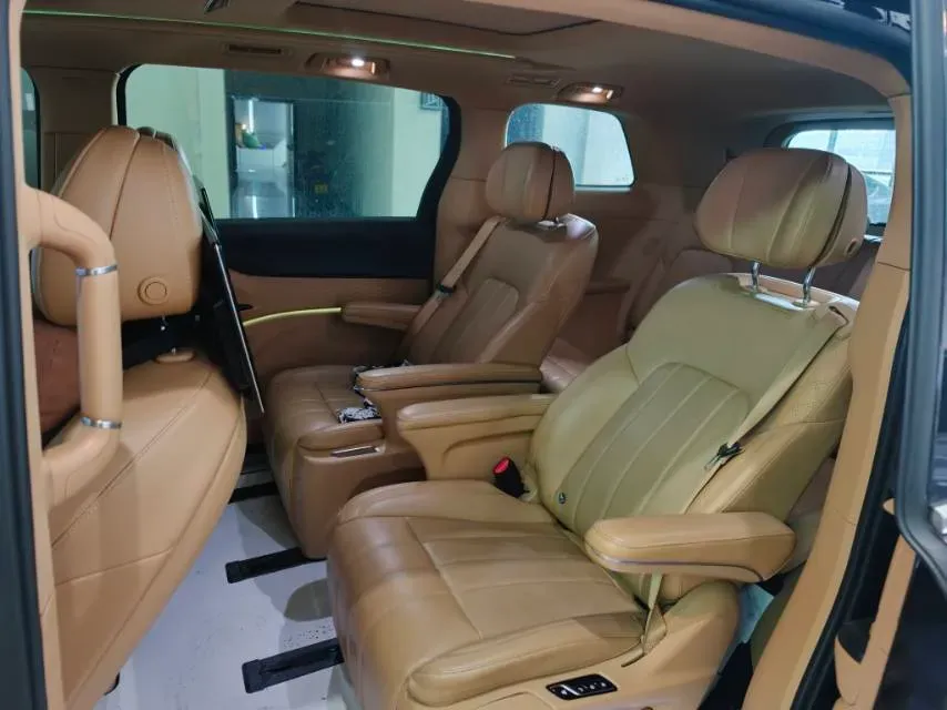 2022 Voyah Dream 1.5T 136HP L4 PHEV 25.57KWH,autocango,china used car exporter,china ev exporter,chinese used car exporter,chinese used ev exporter