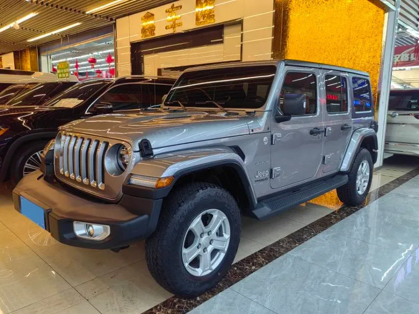 2019 Jeep Wrangler 2.0T 266HP L4 8AT,autocango,china used car exporter,china ev exporter,chinese used car exporter,chinese used ev exporter
