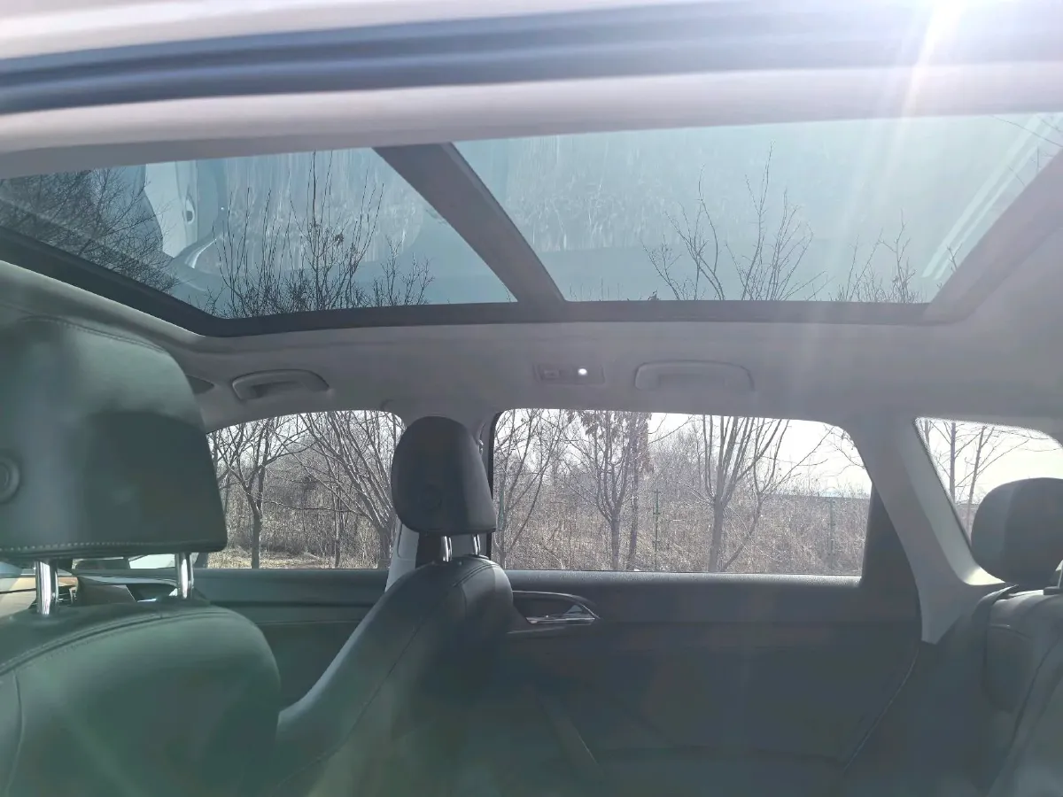 2021 Volkswagen Tharu 1.4T 150HP L4 7DCT,autocango,china used car exporter,china ev exporter,chinese used car exporter,chinese used ev exporter