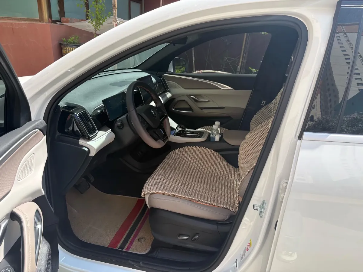 2024 BYD Song Pro 1.5L 110HP L4 E-CVT PHEV 12.9KWH,autocango,china used car exporter,china ev exporter,chinese used car exporter,chinese used ev exporter