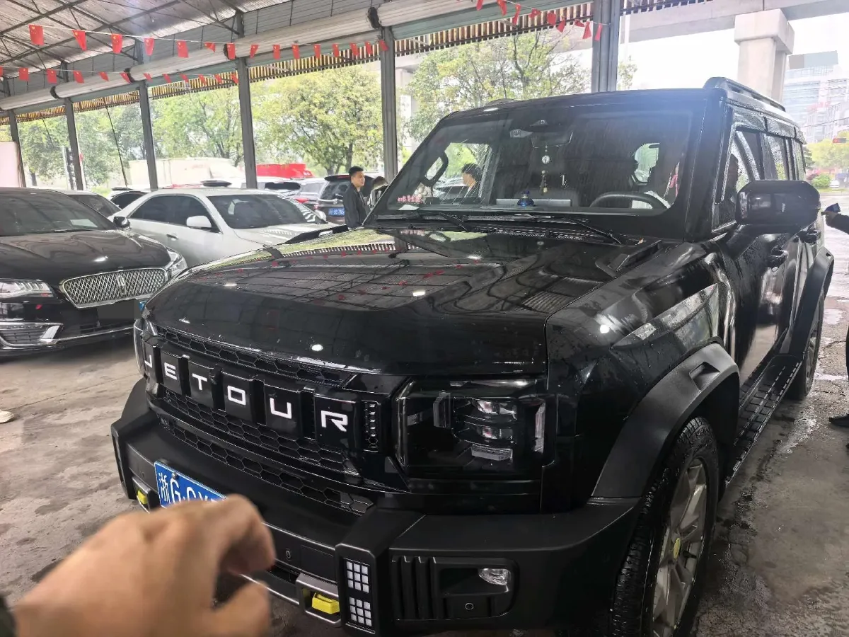 2023 Jetour Traveller 2.0T 254HP L4 7DCT,autocango,china used car exporter,china ev exporter,chinese used car exporter,chinese used ev exporter