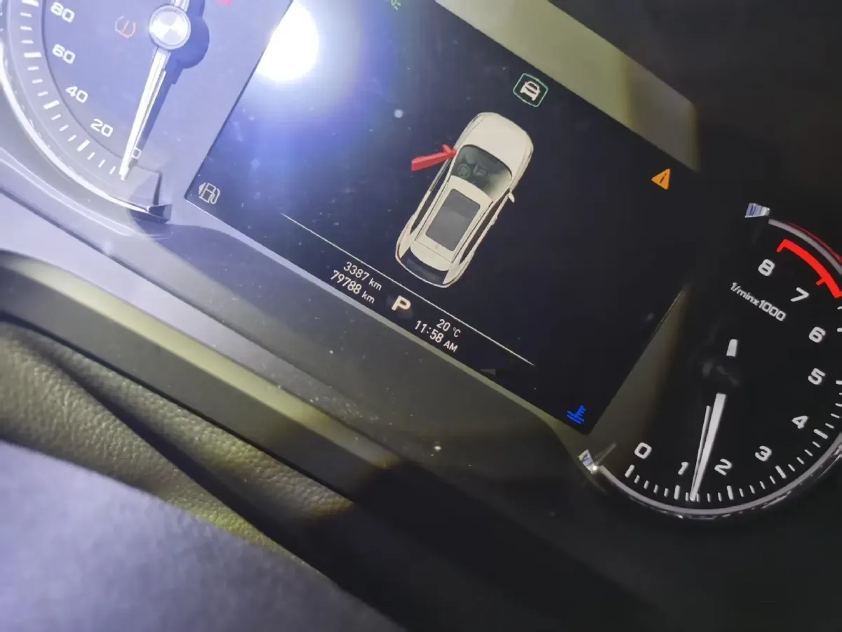 2016 Roewe RX5 1.5T 169HP L4 7DCT,autocango,china used car exporter,china ev exporter,chinese used car exporter,chinese used ev exporter