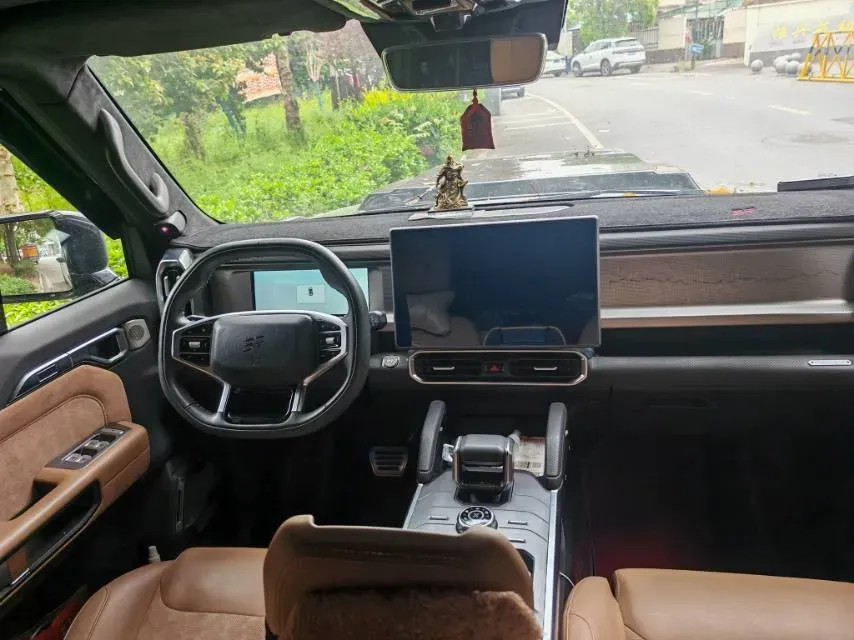 2023 Jetour Traveller 2.0T 254HP L4 7DCT,autocango,china used car exporter,china ev exporter,chinese used car exporter,chinese used ev exporter