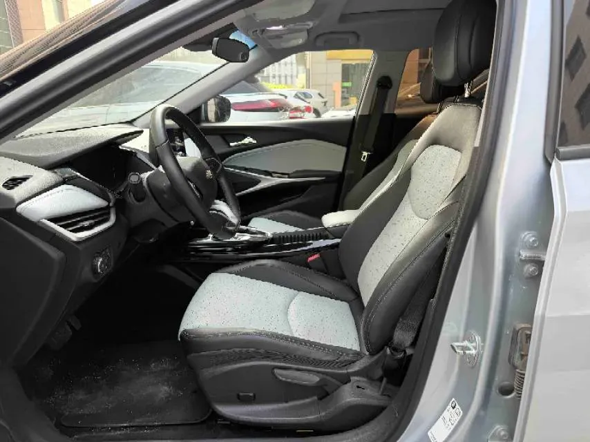 2022 Bestune T99 2.0T 224HP L4 6AT,autocango,china used car exporter,china ev exporter,chinese used car exporter,chinese used ev exporter