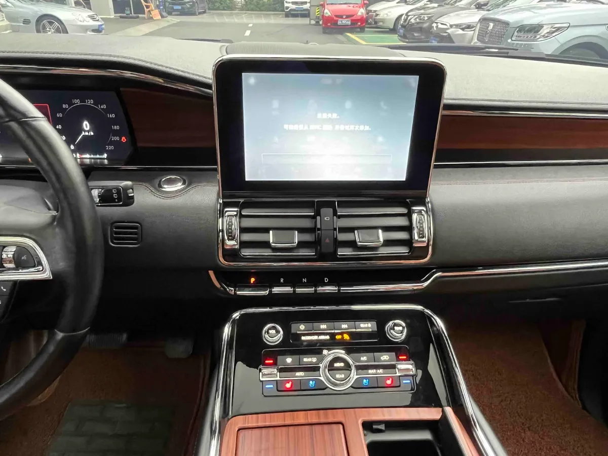 2018 Lincoln Navigator 3.5T 415HP V6 10AT,autocango,china used car exporter,china ev exporter,chinese used car exporter,chinese used ev exporter