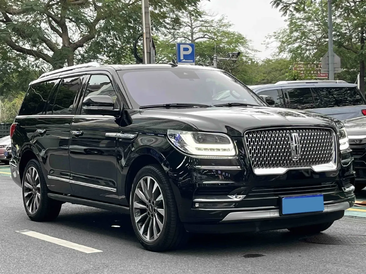 2018 Lincoln Navigator 3.5T 415HP V6 10AT,autocango,china used car exporter,china ev exporter,chinese used car exporter,chinese used ev exporter