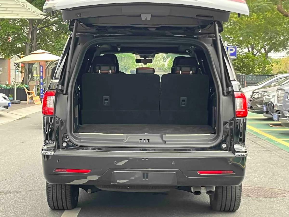 2018 Lincoln Navigator 3.5T 415HP V6 10AT,autocango,china used car exporter,china ev exporter,chinese used car exporter,chinese used ev exporter